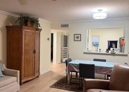 85 Pelican Pointe Drive - Photo 1
