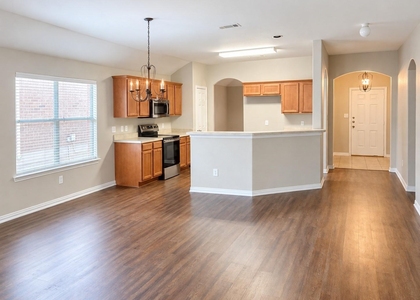 612 Cove Court - Photo 1
