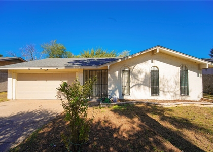 1035 Timberview Drive - Photo 1