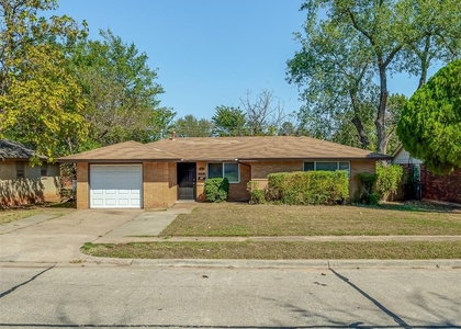 3301 Greenbrier Terrace - Photo 1
