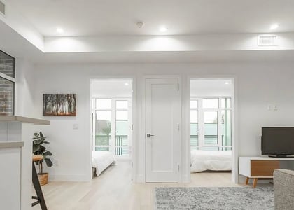 85 Rogers Avenue - Photo 1