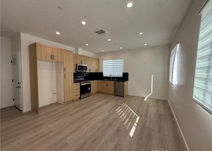 6549 Satsuma Avenue - Photo 1