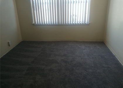 6500 S Vermont - Photo 1