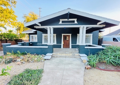 668 E 4th - Photo 1