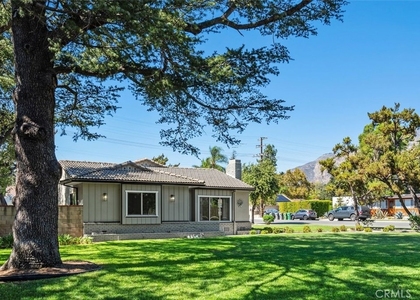 1141 Oakwood Drive - Photo 1