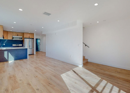 14423 Califa Street - Photo 1