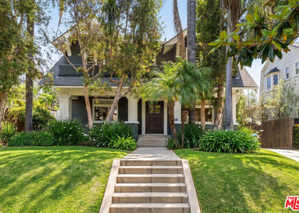 358 N Ridgewood Place - Photo 1