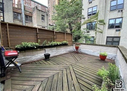 247 W 102nd Street - Photo 1