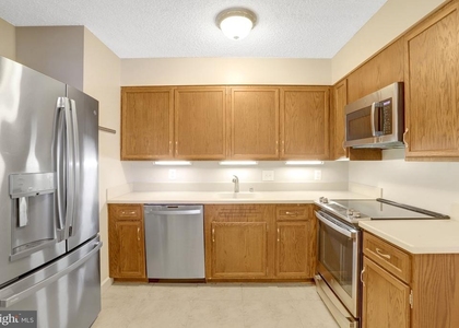 3800 Fairfax Drive - Photo 1