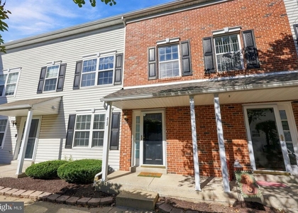 213 Tanager Court - Photo 1