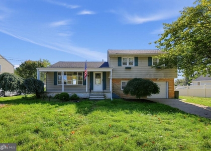 4 Roslyn Road - Photo 1