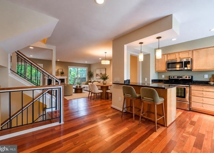 18505 Split Rock Lane - Photo 1