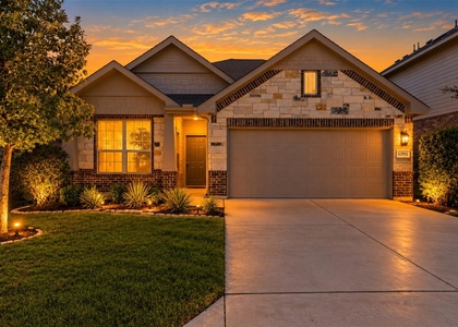 13911 Stripling Ln - Photo 1