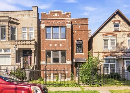 2112 S Drake Avenue - Photo 1