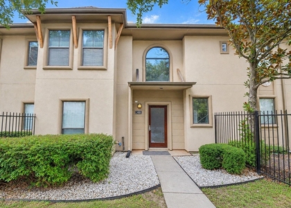 3408 St Emanuel Street - Photo 1
