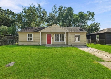 3938 Alsace Street - Photo 1