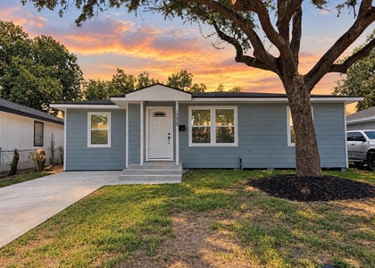 10629 Fairfax Street - Photo 1