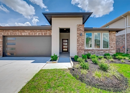 28507 Hazel Trail - Photo 1