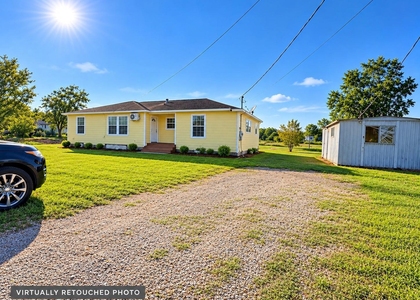 18614 Baughman Drive - Photo 1