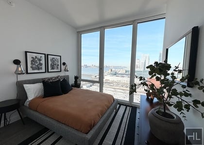 West 30th Street - Photo 1