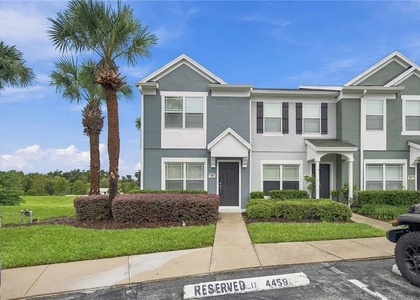 4459 Sw 49th Avenue - Photo 1