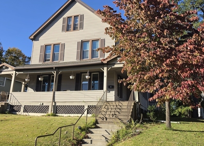 28 Summit Street - Photo 1