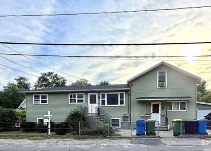 348 Oak Street - Photo 1