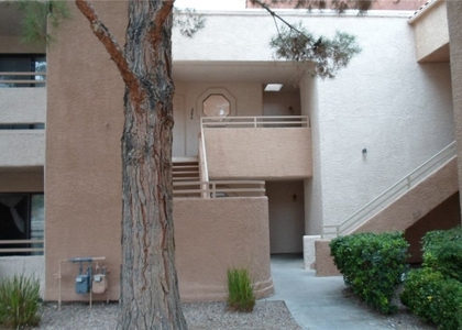 5030 Rainbow Boulevard - Photo 1