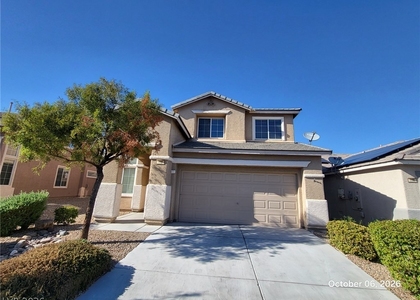 112 Sierra Breeze Avenue - Photo 1
