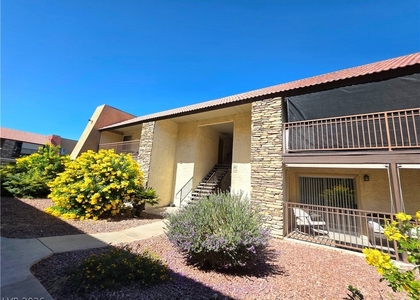 4470 Sandy River Drive - Photo 1
