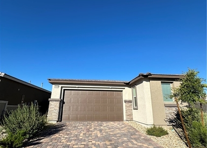 9769 Redwood Cascade Street - Photo 1