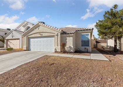1729 Villa Vista Way - Photo 1