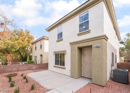 9920 Via Delores Avenue - Photo 1