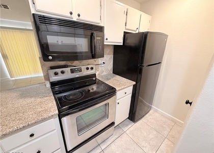 5211 Lindell Road - Photo 1