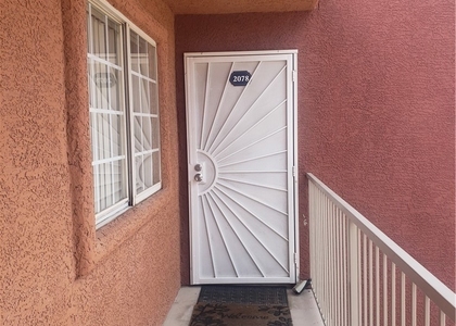 4730 E Craig Road - Photo 1