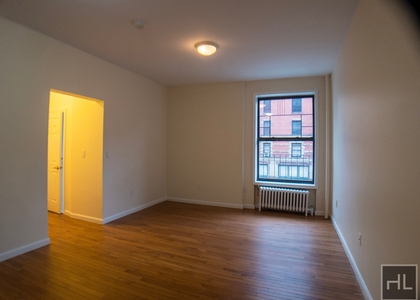 West 72 Street - Photo 1