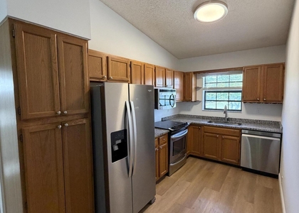 301 Norwood Terrace - Photo 1