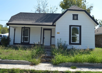 1613 Jones Street - Photo 1