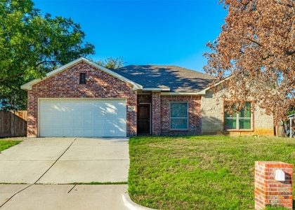 4721 Woodview Lane - Photo 1