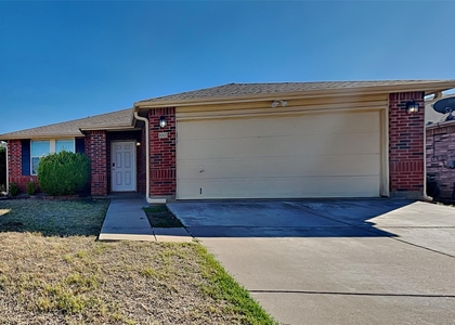 1001 Stone Chapel Way - Photo 1