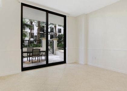801 S Olive Avenue - Photo 1