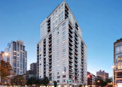 Studio in Upper East Side - Photo 1