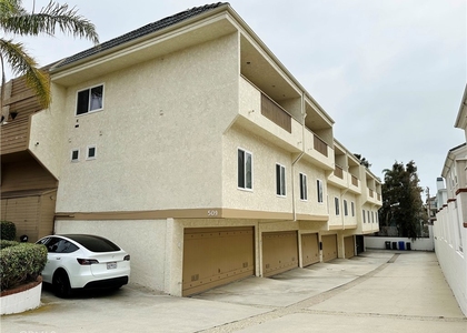 509 N Juanita Avenue - Photo 1