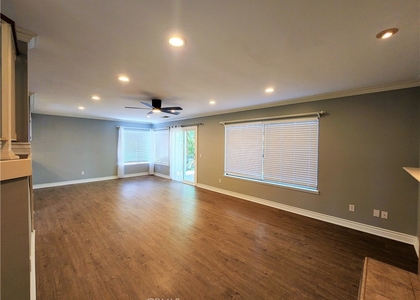 1271 Dunham Lane - Photo 1