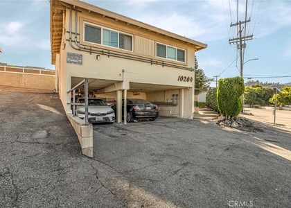 10204 Tujunga Canyon Boulevard - Photo 1