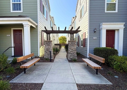 2139 Eva Street - Photo 1