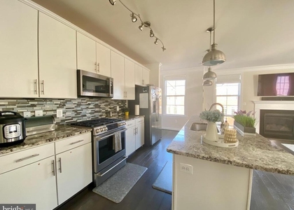 13740 Endeavour Drive - Photo 1