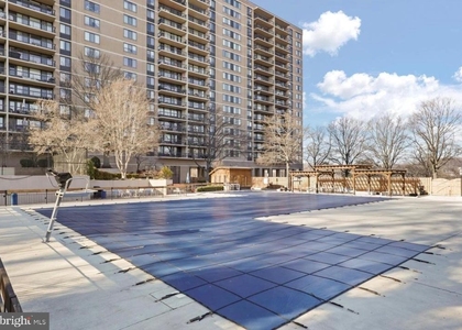 5500 Holmes Run Pkwy Parkway - Photo 1