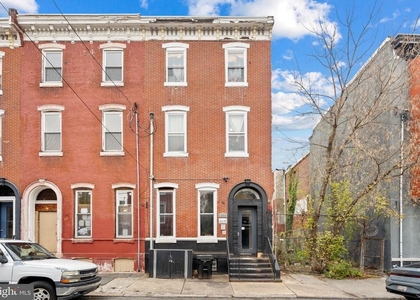 1305 N 15th Street - Photo 1