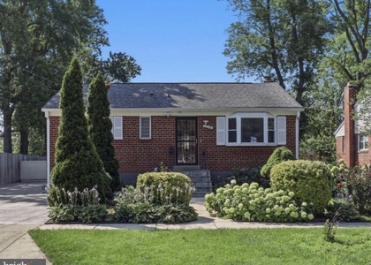 13105 Hallet Court - Photo 1